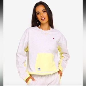 Champion Women's Poplin Mix Media Crew Lemon Glacier Cropped Sweatshirt